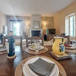 Charmante Maison Avec Piscine Saint-Aubin-de-Cadelech