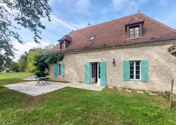 펜션 Charmante Maison Avec Piscine