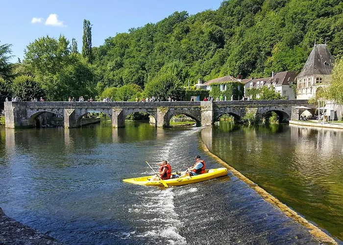 Charmante Maison Avec Piscine * Saint-Aubin-de-Cadelech